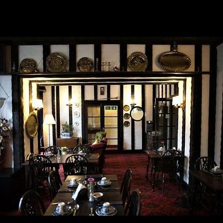 Hamilton Court Hotel Chester Exterior photo
